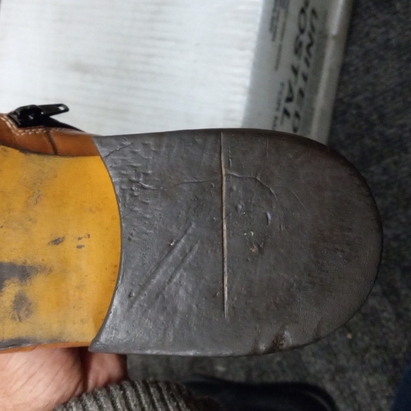 Kenneth Cole REACTION sz 14 zip up boots - Picture 14 of 17